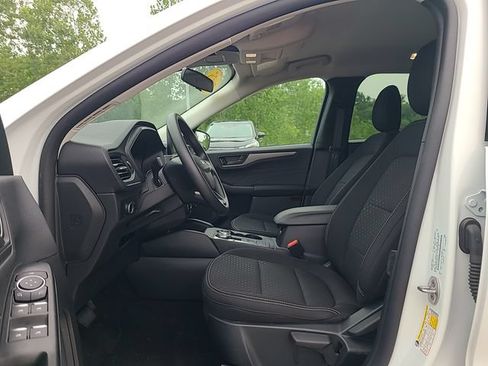 Used 2025 Ford Escape Active FWD image 12