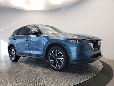 Used 2022 MAZDA CX-5 AWD 2.5 S w/ Premium Package image 4
