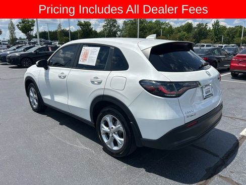 Used 2025 Honda HR-V LX image 14