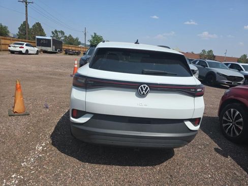 Used 2023 Volkswagen ID.4 Pro AWD/4WD image 6