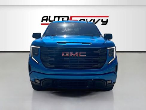 Used 2023 GMC Sierra 1500 Elevation image 2