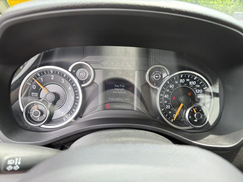 Used 2020 RAM 1500 Big Horn AWD/4WD image 17