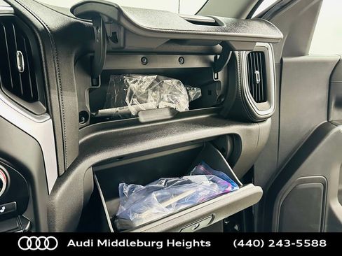 Used 2020 GMC Sierra 1500 Elevation w/ Elevation Value Package image 22