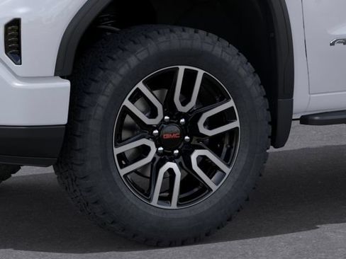 New 2026 GMC Sierra 1500 AT4 w/ AT4 Premium Package AWD/4WD image 9