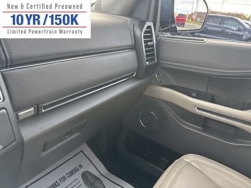 Used 2018 Ford Expedition Limited w/ Equipment Group 302A image 25