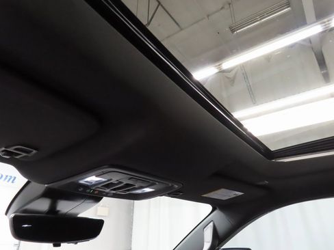 Used 2025 GMC Sierra 2500 AT4 w/ AT4 Premium Plus Package image 29