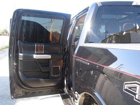 Used 2019 Ford F150 Lariat AWD/4WD image 16
