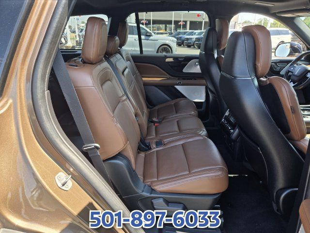 Used 2022 Lincoln Aviator Reserve w/ Equipment Group 201A AWD/4WD image 18