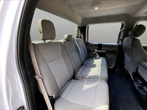 Used 2017 Ford F150 XLT w/ Trailer Tow Package RWD image 20