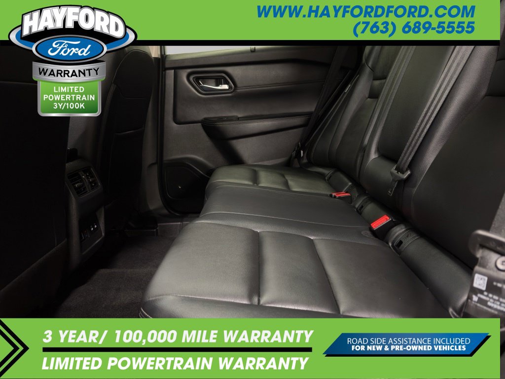 Used 2025 Nissan Rogue SL w/ Tech Package AWD/4WD image 15