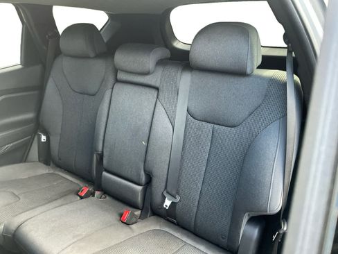 Used 2022 Hyundai Santa Fe SEL image 12