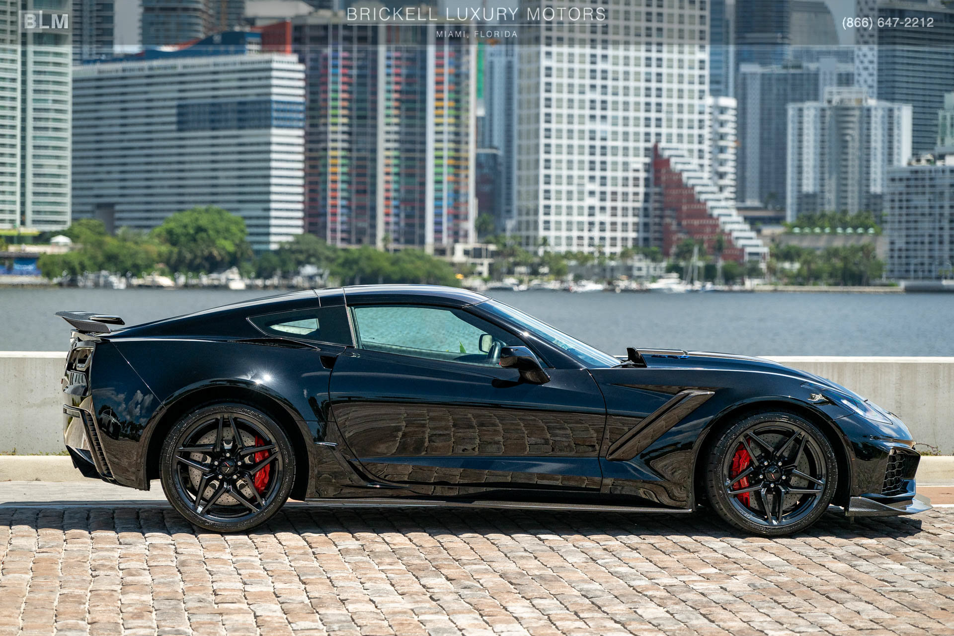 Used 2019 Chevrolet Corvette ZR1 RWD image 13