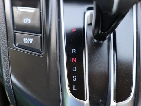 Used 2017 Honda CR-V Touring image 31