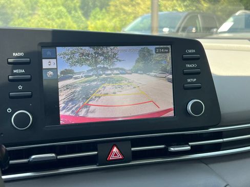 Used 2025 Hyundai Elantra Sport FWD image 30