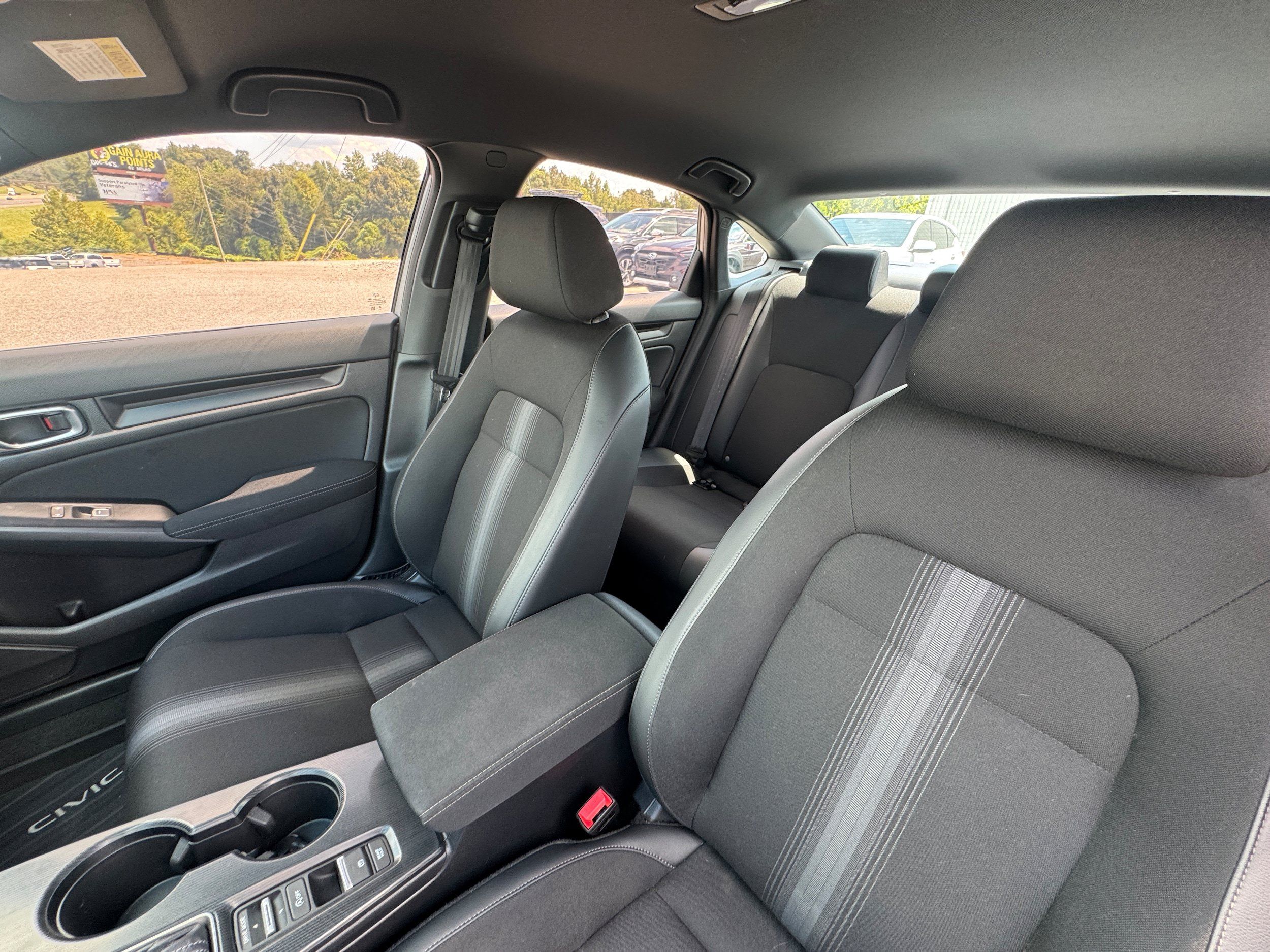 Used 2023 Honda Civic Sport image 18