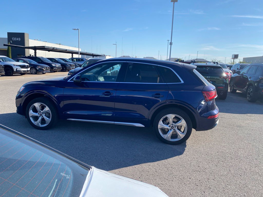 Used 2021 Audi Q5 2.0T Premium Plus w/ Premium Plus Package AWD/4WD image 8