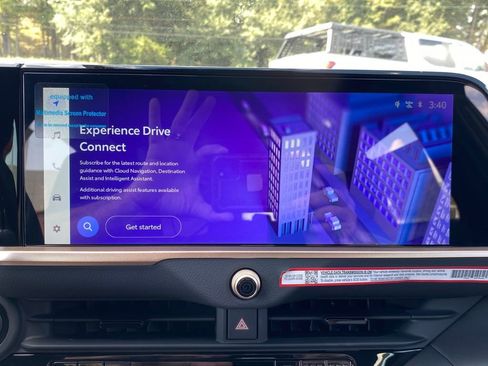 New 2025 Toyota Crown Signia image 21