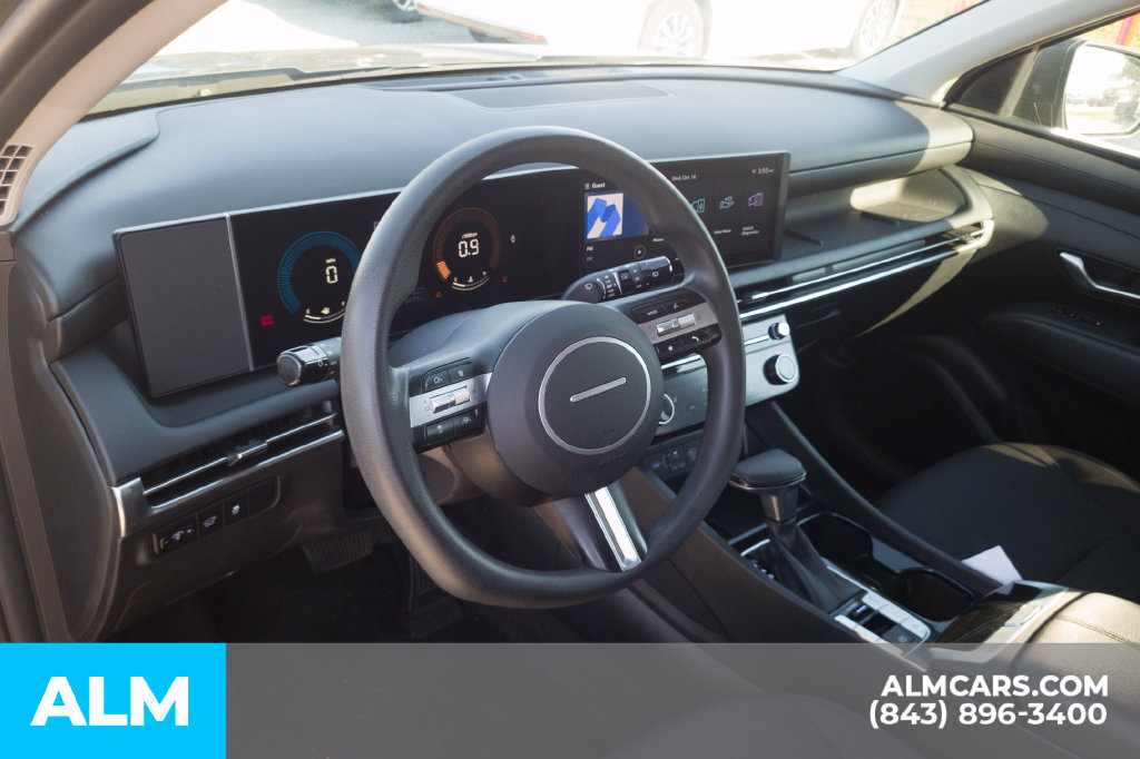 Used 2025 Hyundai Tucson SEL FWD image 5