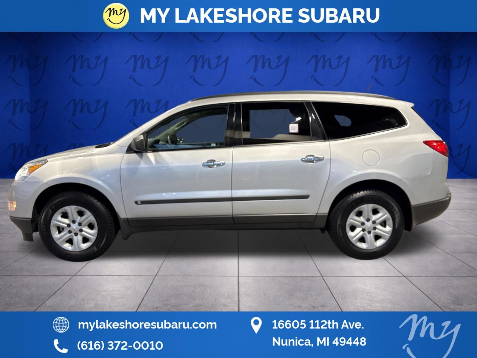 Used 2010 Chevrolet Traverse LS FWD image 4
