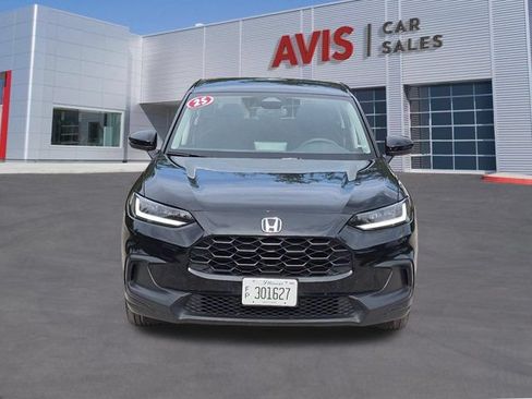 Used 2025 Honda HR-V LX image 2