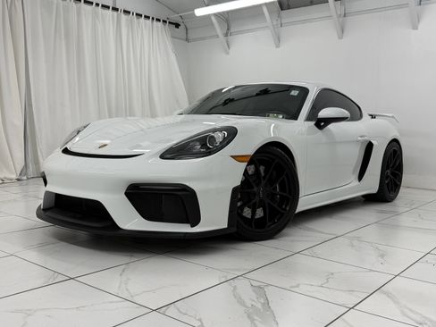 Certified 2020 Porsche 718 Cayman GT4 image 7