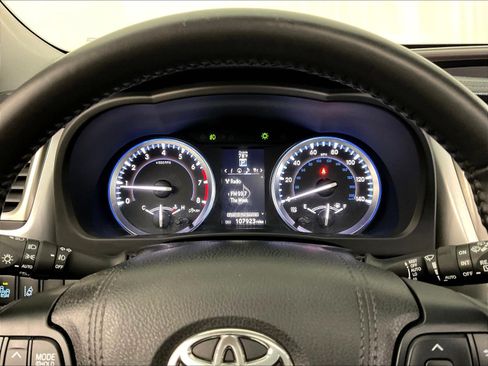 Used 2016 Toyota Highlander Limited AWD/4WD image 13