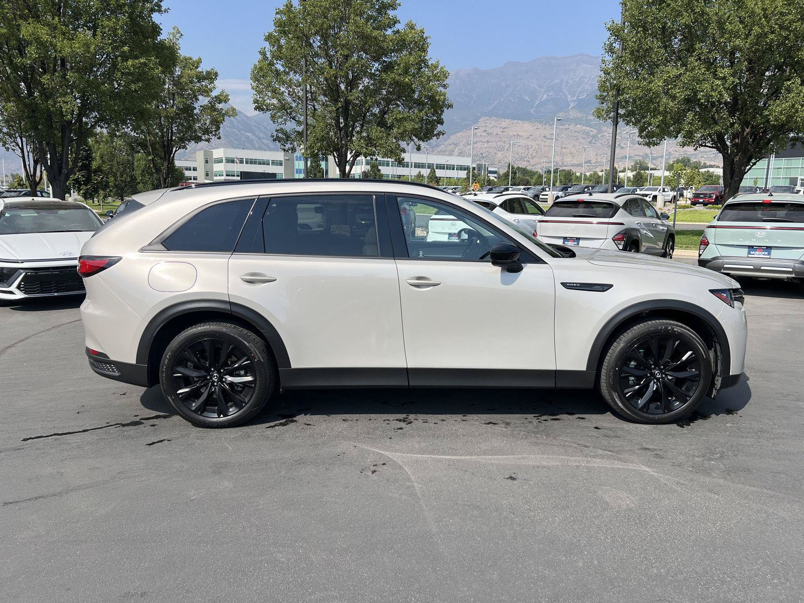 Used 2025 MAZDA CX-90 Plug-In Hybrid w/Premium Sport AWD/4WD image 14