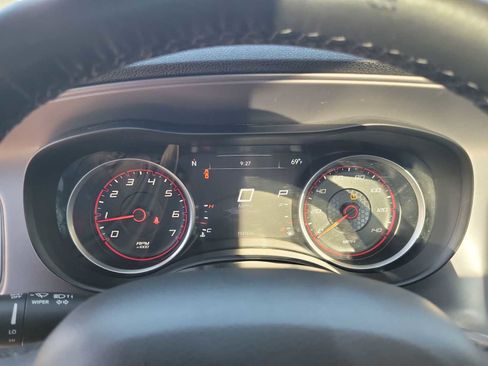 Used 2023 Dodge Charger SXT w/ Cold Weather Package image 19