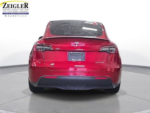 Used 2024 Tesla Model Y Performance AWD/4WD image 6