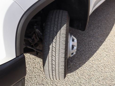 Used 2022 Chevrolet Silverado 3500 W/T image 40