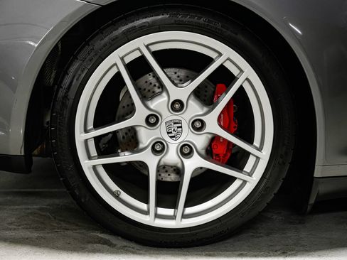 Used 2009 Porsche 911 Carrera 4S AWD/4WD image 45