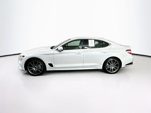 Used 2025 Genesis G70 2.5T RWD image 4