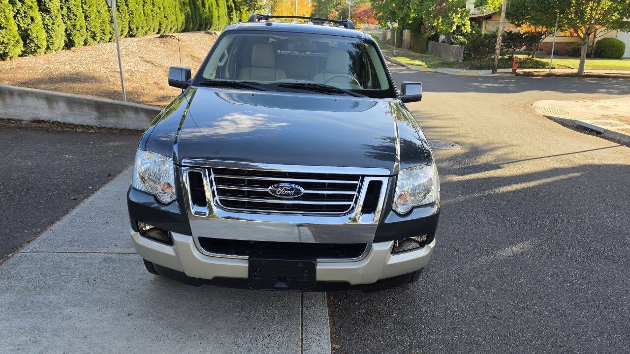Used 2009 Ford Explorer Eddie Bauer AWD/4WD image 2