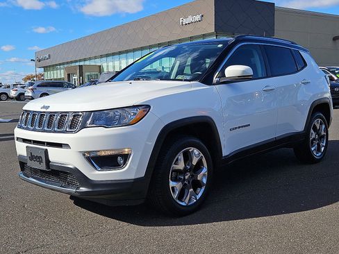 Used 2020 Jeep Compass Limited image 3