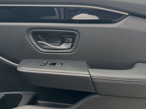 New 2025 Honda Pilot Touring image 20