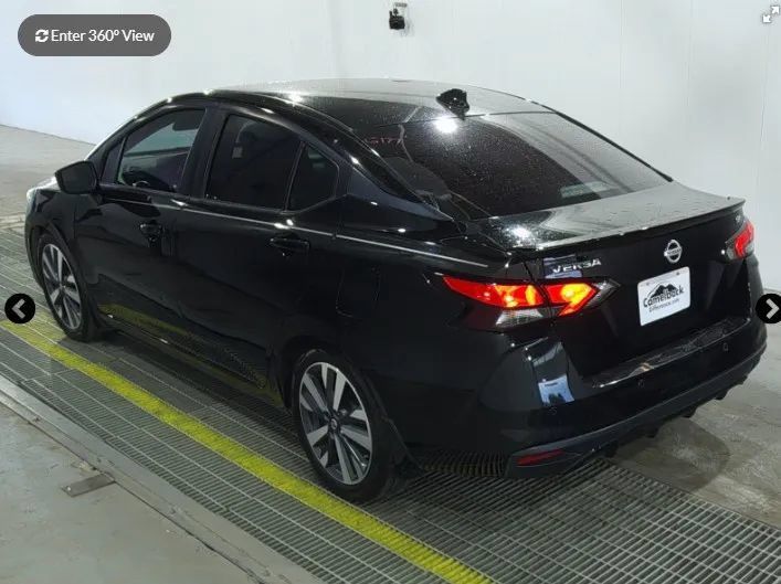 Used 2020 Nissan Versa SR FWD image 2