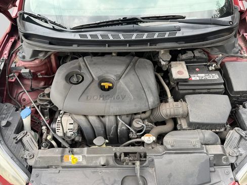 Used 2013 Hyundai Elantra GLS w/ Preferred Pkg FWD image 20