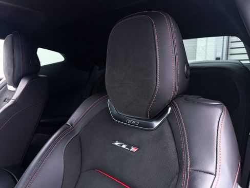 Used 2023 Chevrolet Camaro ZL1 RWD image 5