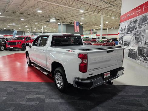 Used 2021 Chevrolet Silverado 1500 LT image 6
