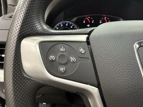 Used 2024 GMC Terrain SLE FWD image 18