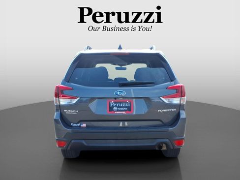 Used 2023 Subaru Forester Premium AWD/4WD image 4