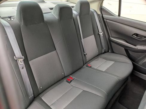 Used 2025 Nissan Sentra SV FWD image 27