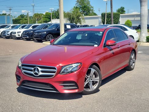Used 2020 Mercedes-Benz E 350 Sedan image 1