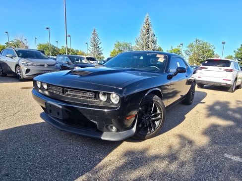 Used 2020 Dodge Challenger GT w/ Plus Package AWD/4WD image 1