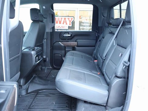 Certified 2022 GMC Sierra 2500 Denali image 28
