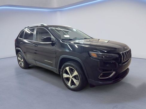 Used 2019 Jeep Cherokee Limited AWD/4WD image 1