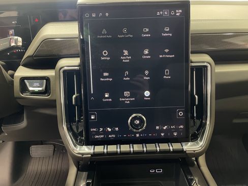 New 2026 GMC Yukon XL Elevation w/ Elevation Premium Package image 20