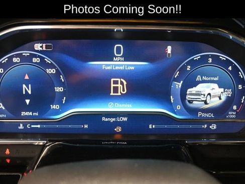 Used 2024 Chevrolet Silverado 1500 LT AWD/4WD image 9