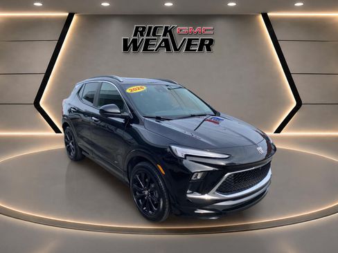 Certified 2026 Buick Encore GX Sport Touring w/ Advanced Technology Package AWD/4WD image 9