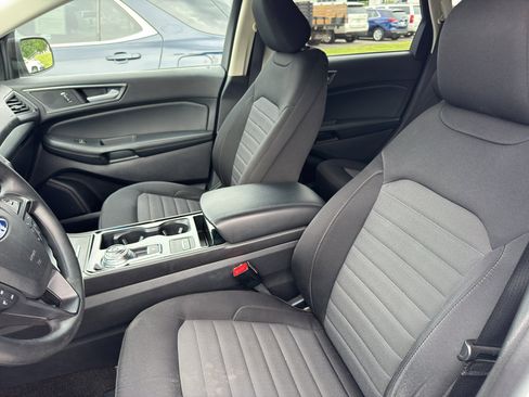 Used 2020 Ford Edge SE AWD/4WD image 10